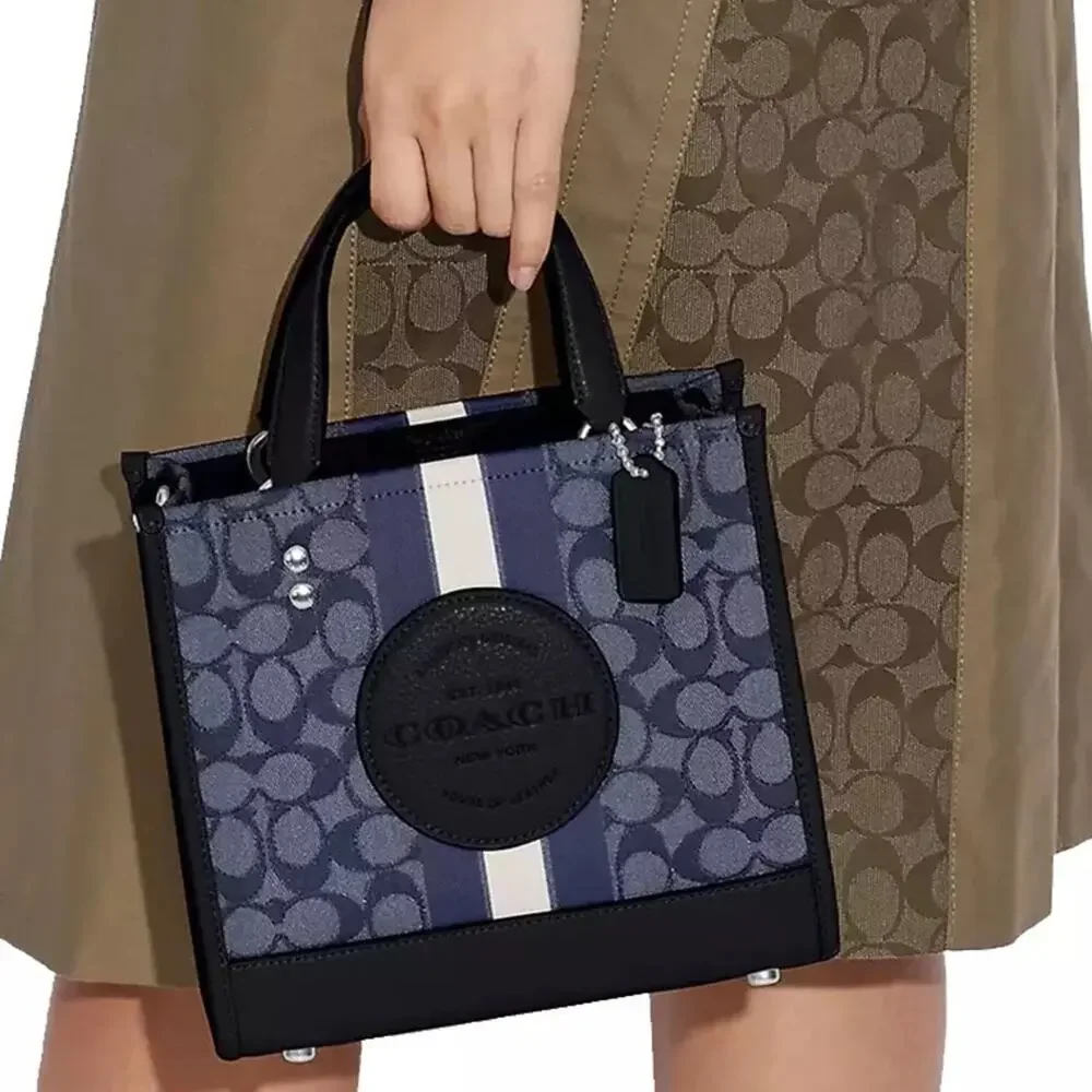 NWT Coach Dempsey Tote Bag 22 In Signature Jacquard With Stripe And Coach Patch - Picture 6 of 13